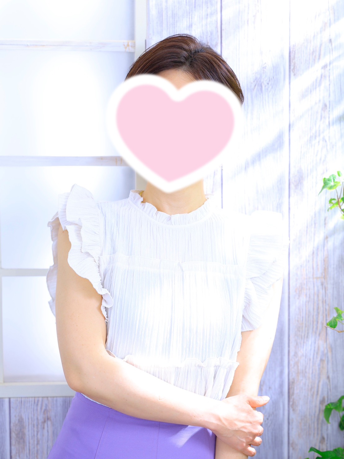 40代女性の婚活プロフィール写真・撮り直し後